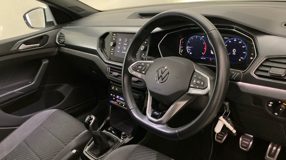 Volkswagen T-Cross R-line YD73OEZ White #6