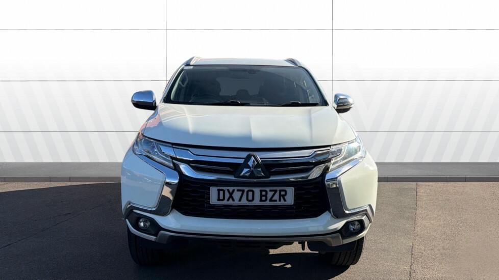 Mitsubishi Shogun Sport 3 White #3