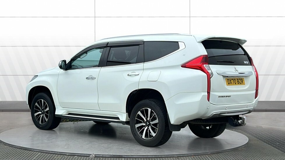 Mitsubishi Shogun Sport 3 White #2