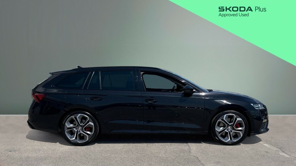 Skoda Octavia Vrs Black #4