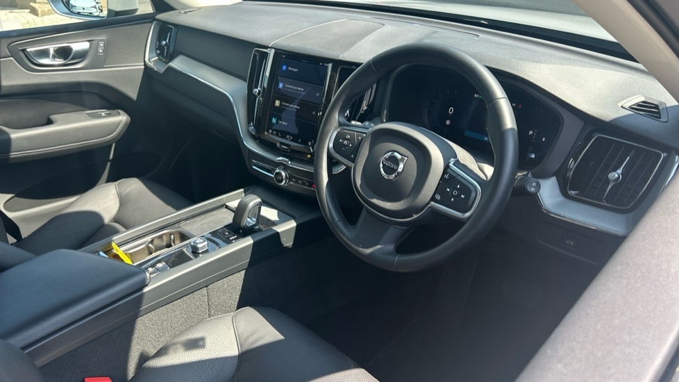 Volvo XC60 Core Silver #4