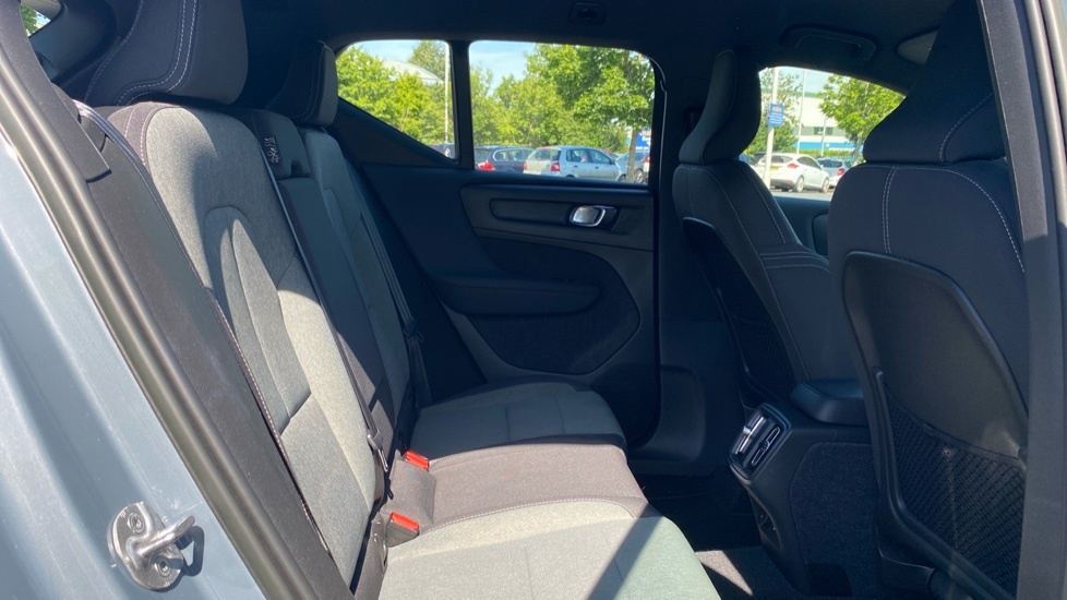 Volvo XC40 Plus Grey #6