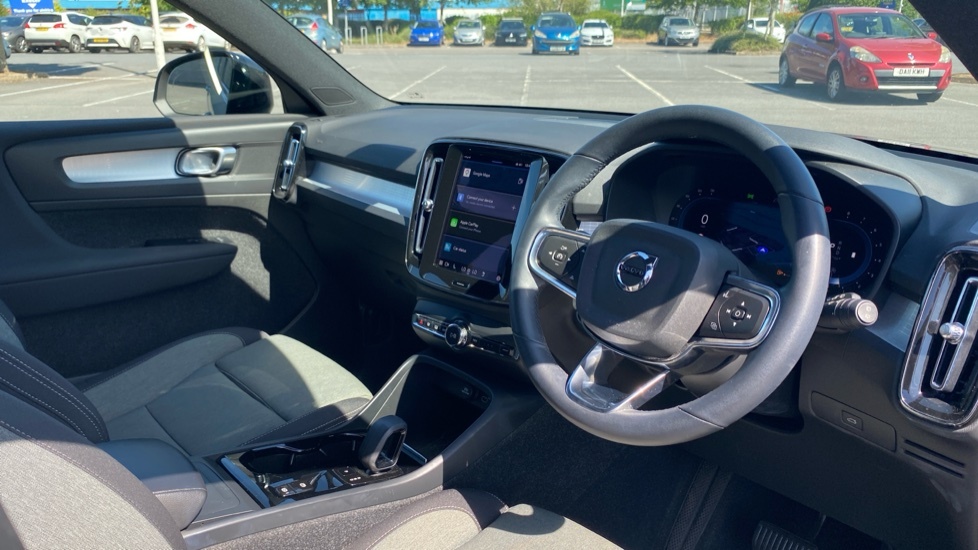 Volvo XC40 Plus Grey #4