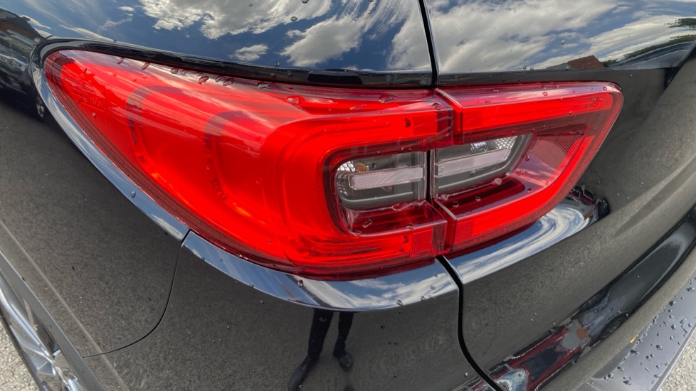 Renault Kadjar Sold1.5 Dci Signature Nav Suv Edc Eur Red #25