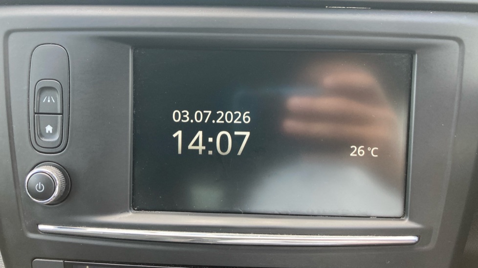 Renault Kadjar Sold1.5 Dci Signature Nav Suv Edc Eur Red #12