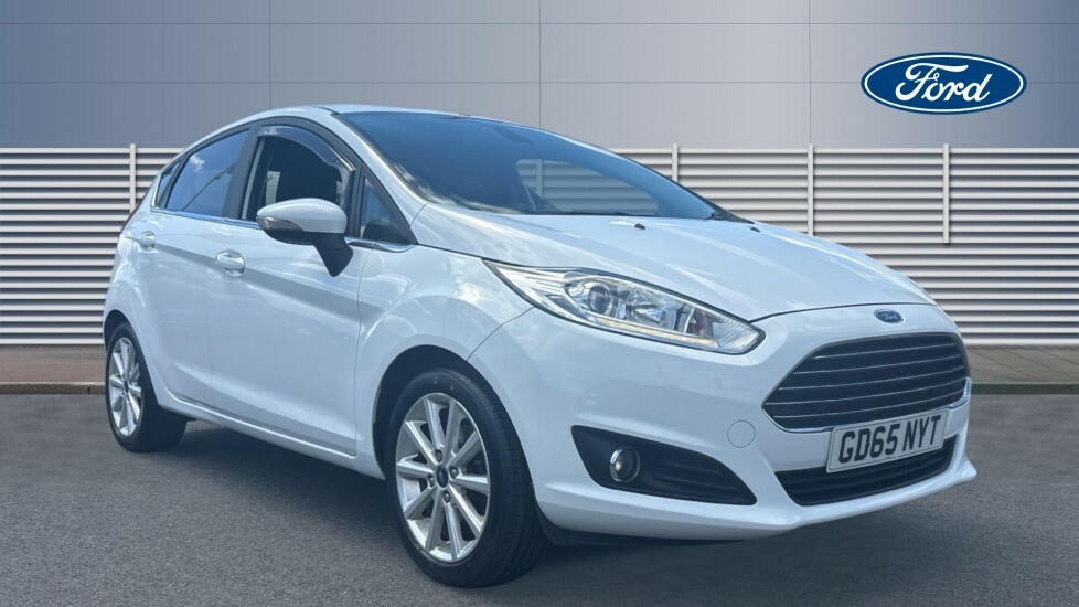 Ford Fiesta Titanium White