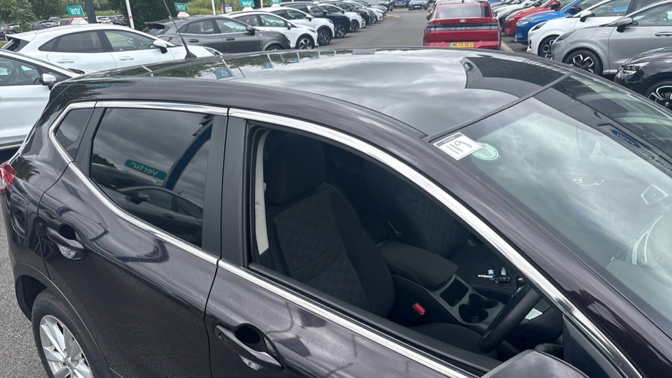 Nissan Qashqai 2014 1.5 Dci Tekna 108 Bhp Black #24