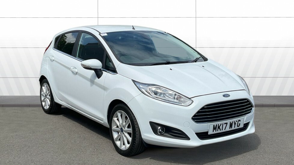 Ford Fiesta Titanium White