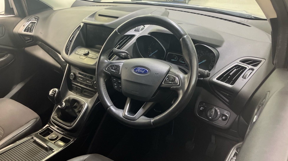 Ford Kuga 2.0 Tdci Titanium X Suv 2Wd Euro Black #11