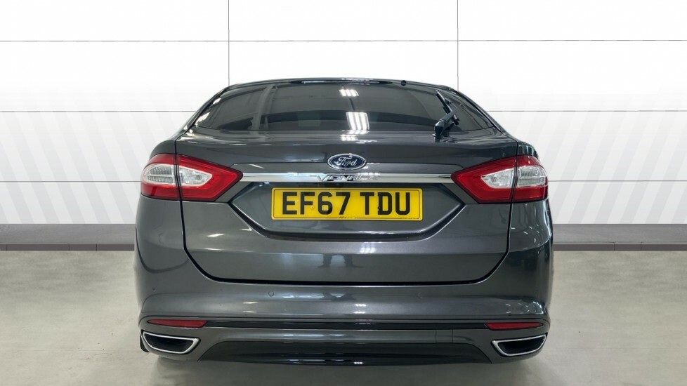 Ford Mondeo Hatchback Grey #6