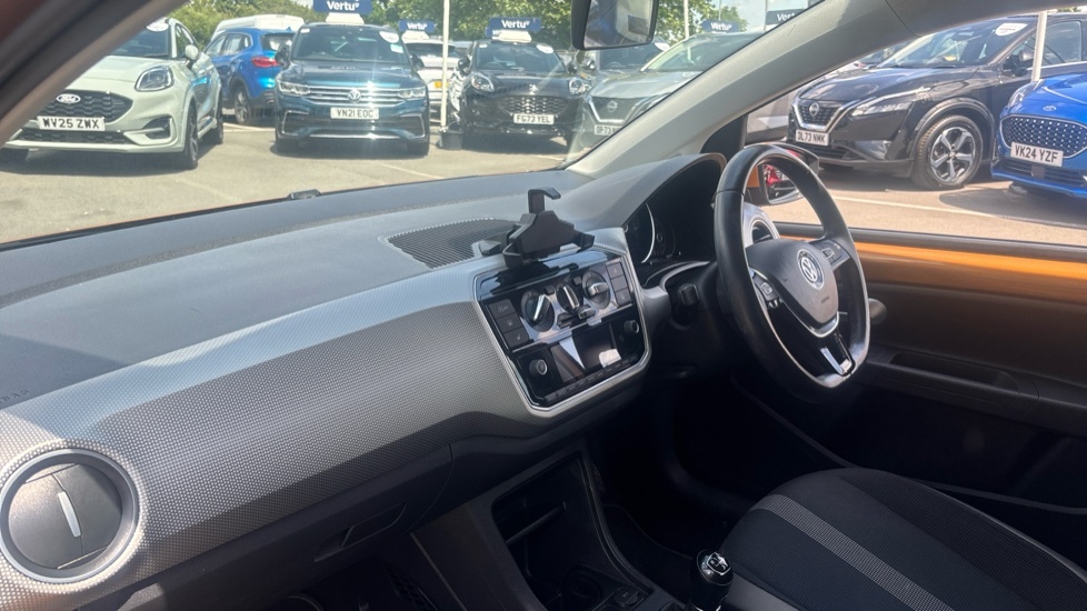 Volkswagen Up Volkswagen Up Move Up 1.0 60 Ps 5-Speed 5 Black #9