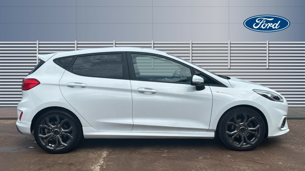 Ford Fiesta St-line BL18VUK White #5