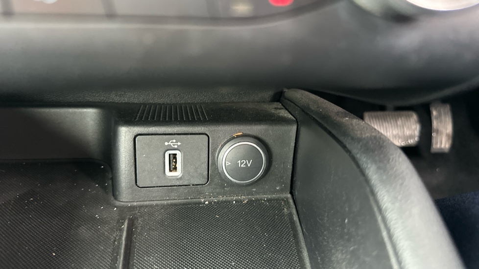 Ford Focus Titanium Non Local Svp 1.0T Ecoboost 125Ps  #31
