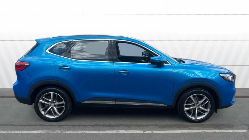 MG HS Exclusive Blue #5
