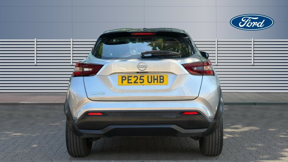 Nissan Juke Acenta Premium Silver #6