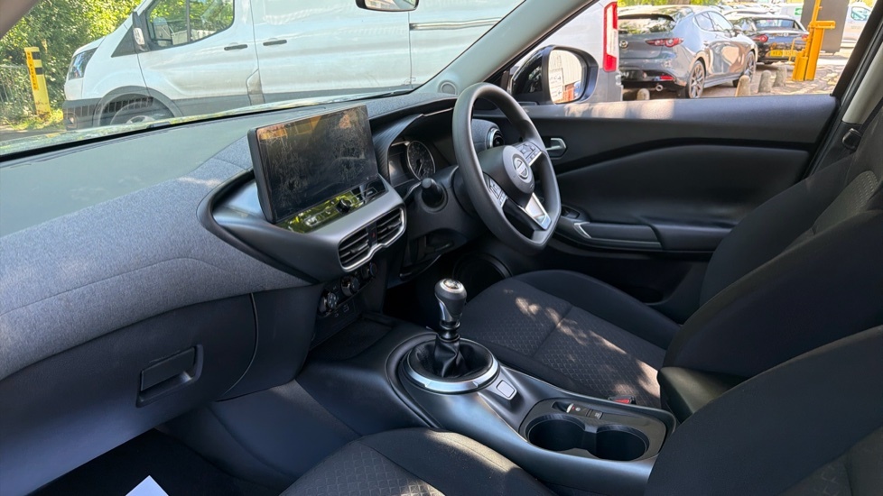 Nissan Juke 1.6 Tekna Plus Suv Hybrid Grey #9