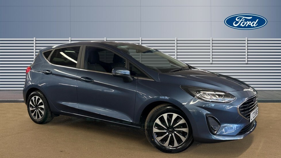Ford Fiesta Titanium Blue