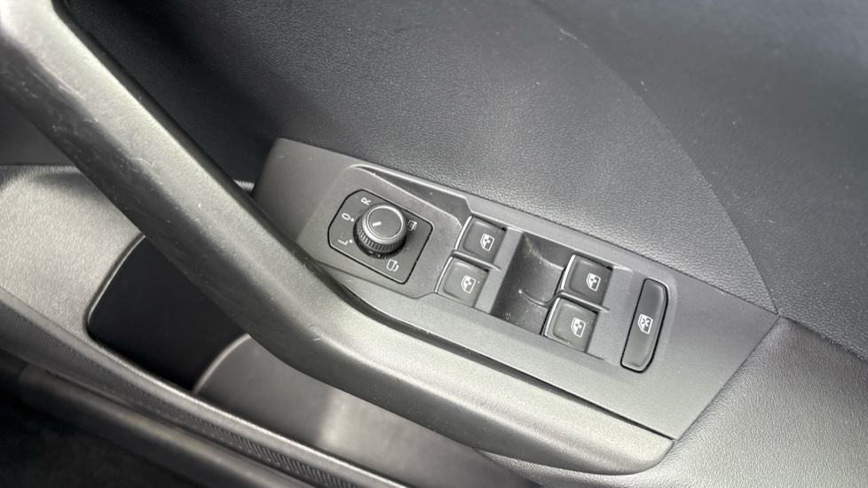 Volkswagen T-Cross 1.0 Tsi Se Blue #38