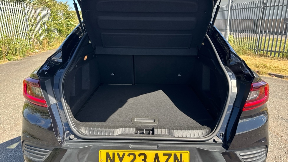 Renault Arkana Engineered Black #4