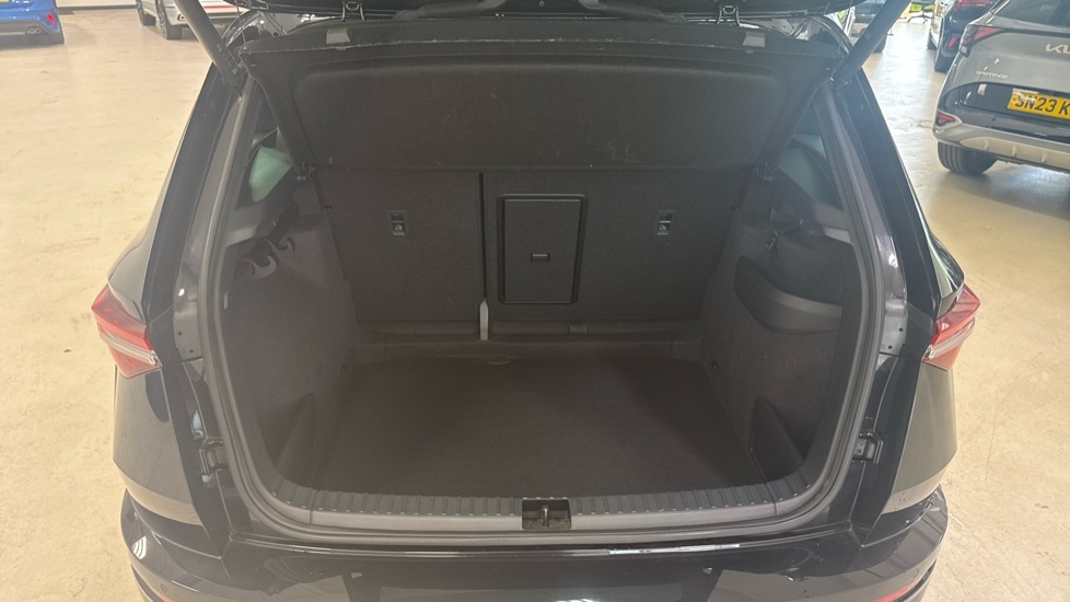 Skoda Karoq Sportline Black #4