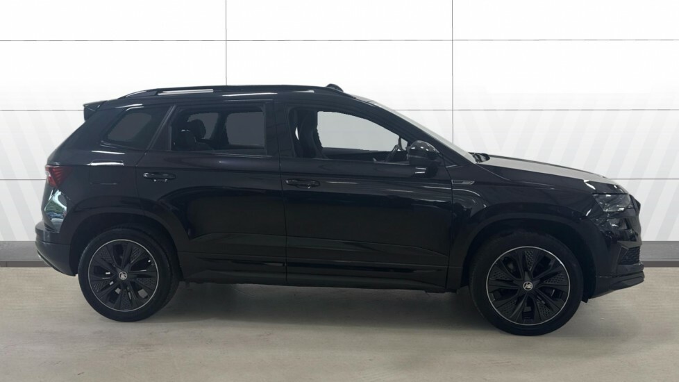 Skoda Karoq Sportline Black #5