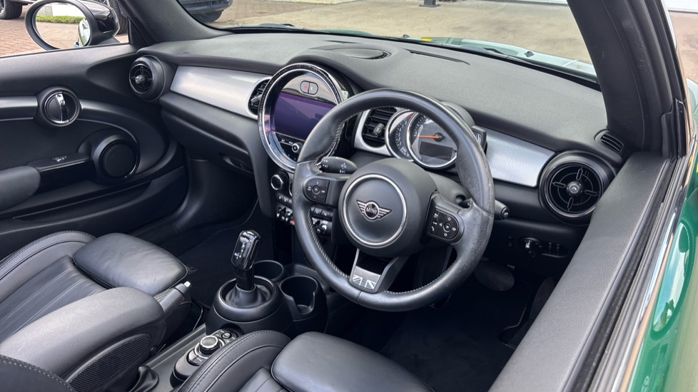 Mini Convertible Cooper Exclusive Green #6