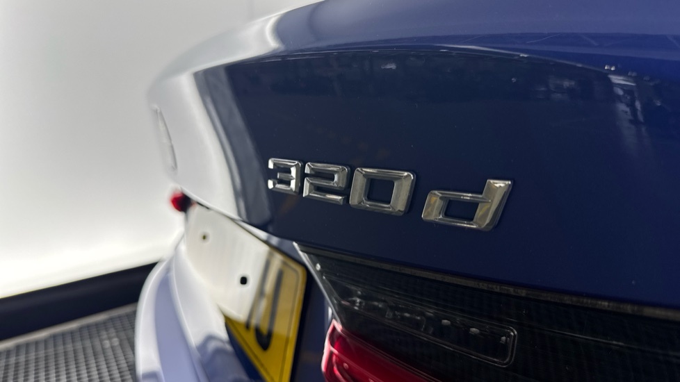 BMW 3 Series 2.0 320I M Sport Euro 6 Ss Grey #24
