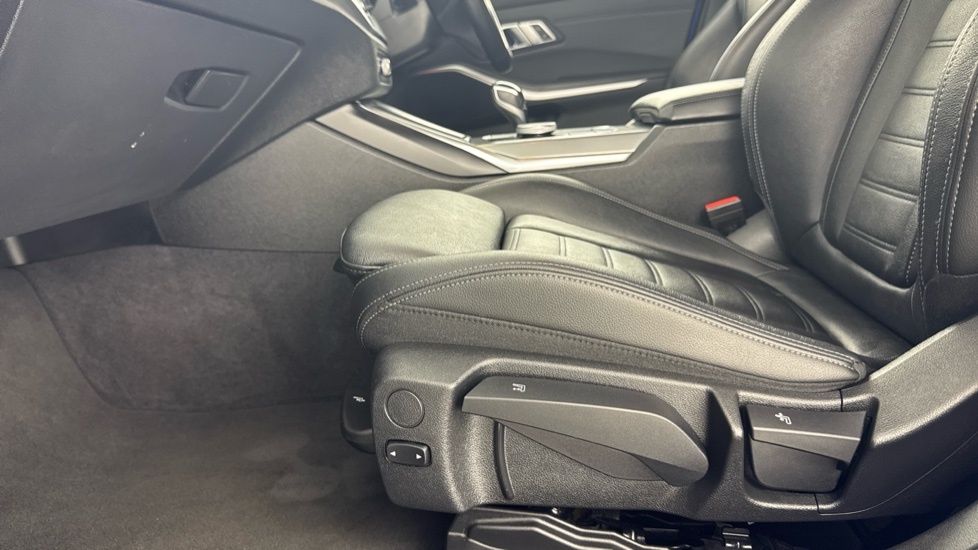 BMW 3 Series 2.0 320I M Sport Euro 6 Ss Grey #36