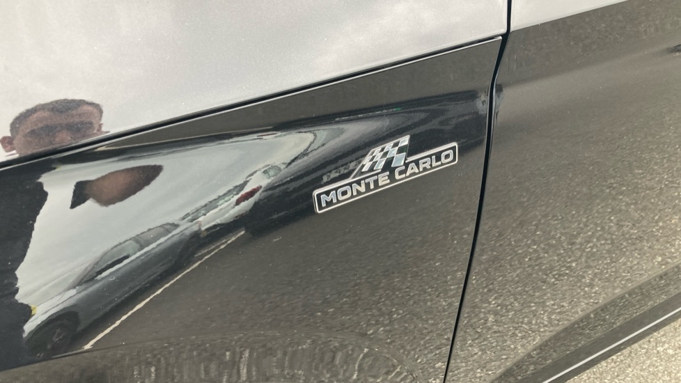Skoda Kamiq 1.0 Tsi Monte Carlo Edition Dsg White #24