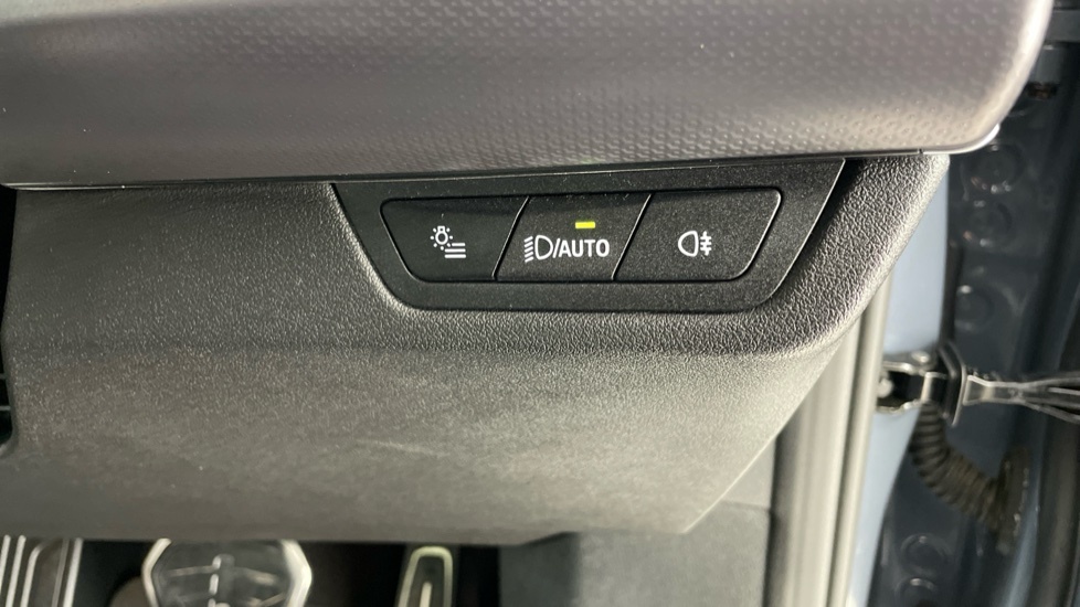 BMW 2 Series 218I 136 M Sport Dct Blue #54