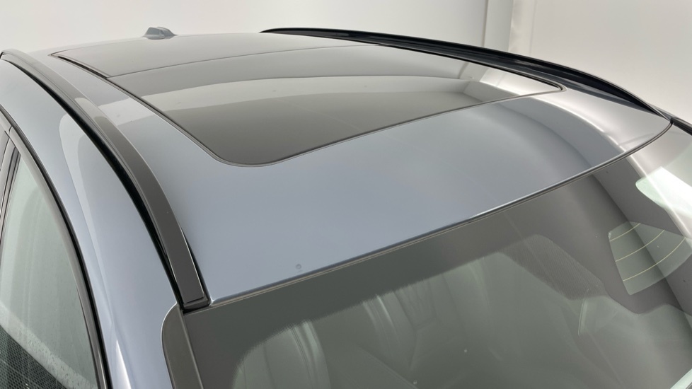 BMW 2 Series 218I 136 M Sport Dct Blue #21