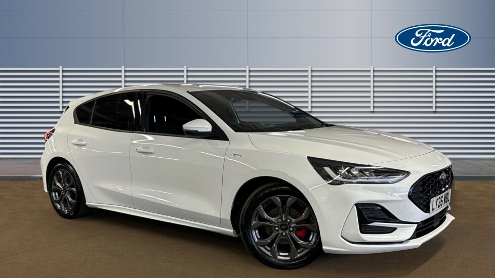 Ford Focus St-line White