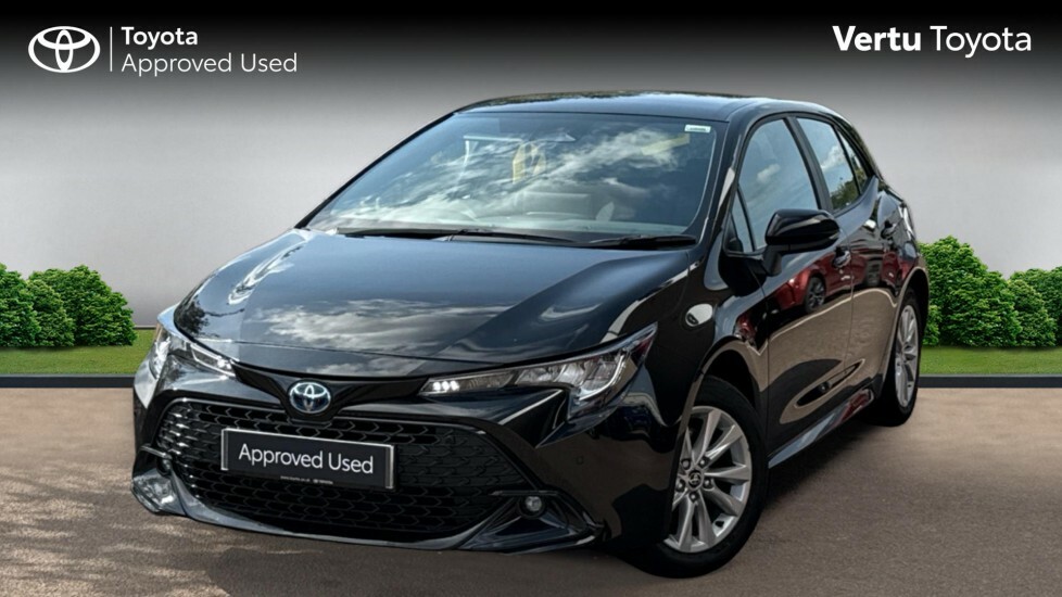 Toyota Corolla Icon Black #3