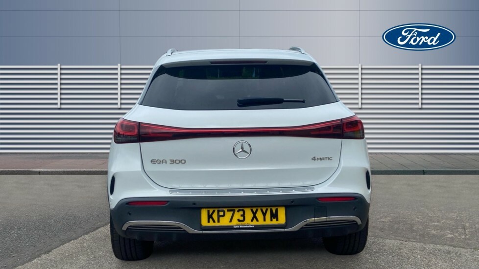 Mercedes-Benz EQA Amg Line White #6