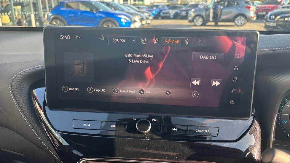 Nissan Juke 1.0 Dig-t N-connecta Heat Pack Suv Manu White #34