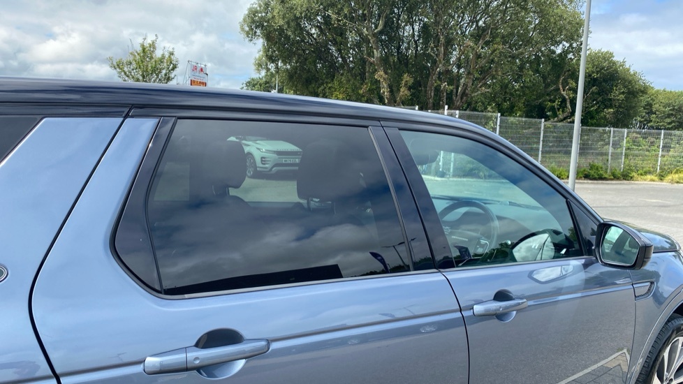 Land Rover Discovery Sport Suv Grey #25