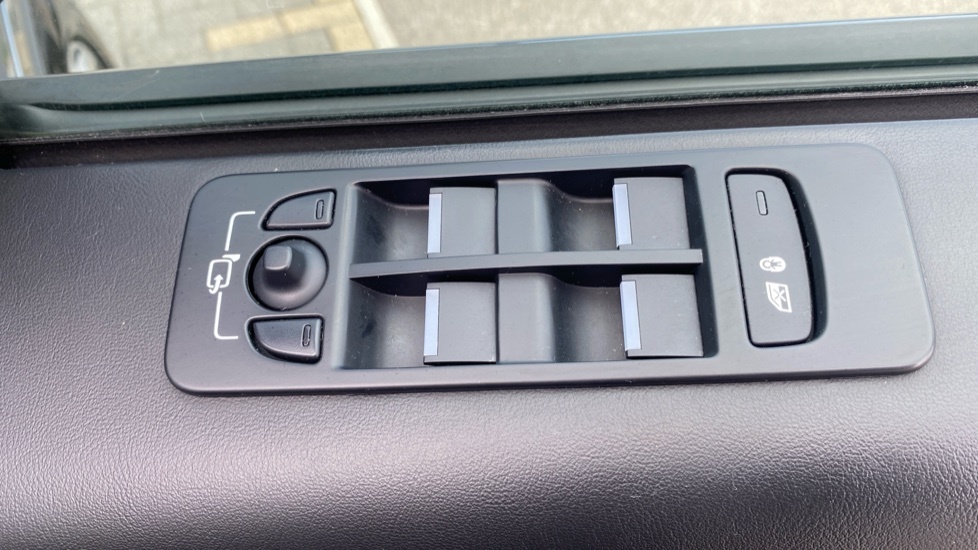 Land Rover Discovery Sport Suv Grey #44