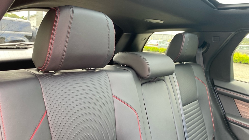 Land Rover Discovery Sport Suv Grey #40