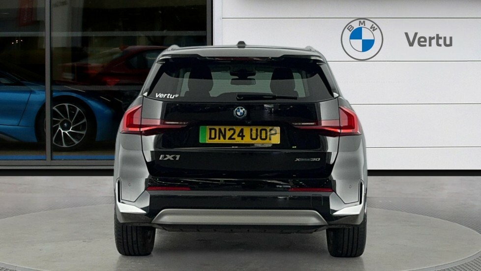 BMW iX1 30 66.5Kwh Xline Suv Xdrive 11K Black #15