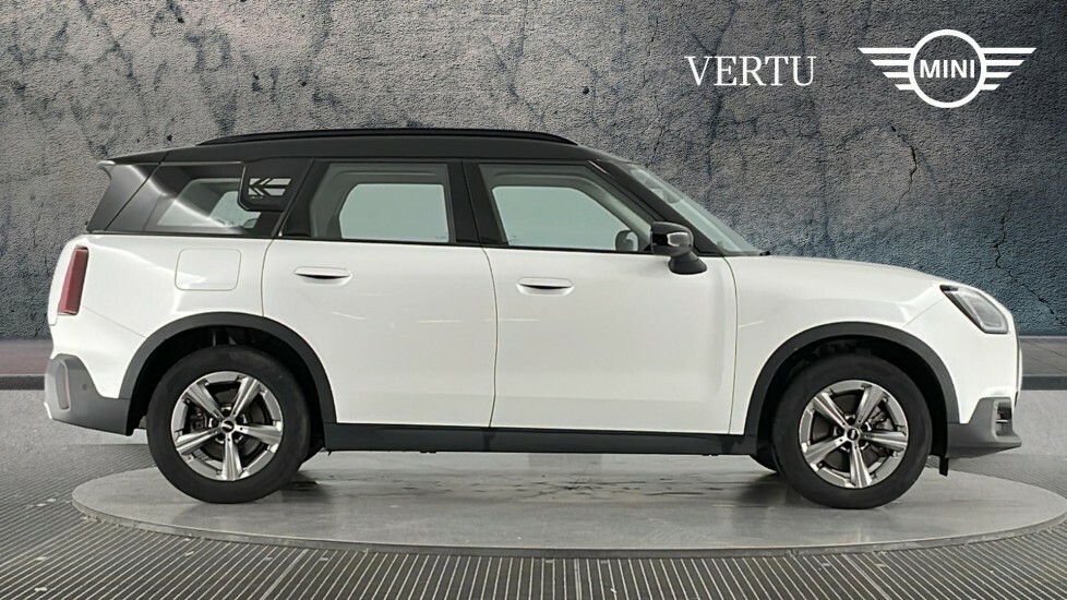Mini Countryman S Classic White #3