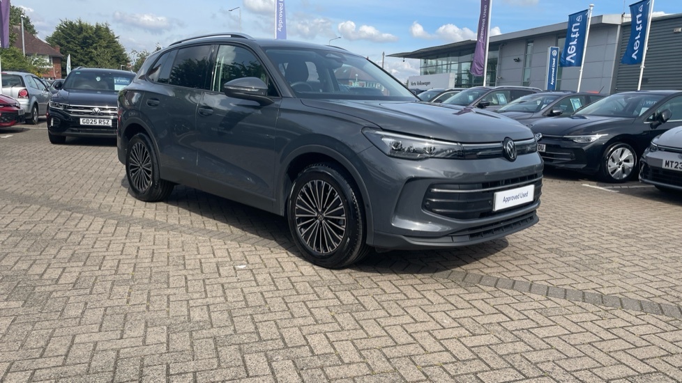 Volkswagen Tiguan 2.0 Tdi R-line Dsg 150 Ps Black #29