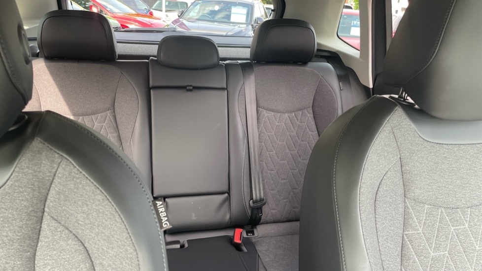 Volkswagen Tiguan 2.0 Tdi R-line Dsg 150 Ps Black #39