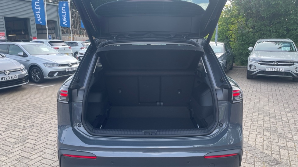 Volkswagen Tiguan 2.0 Tdi R-line Dsg 150 Ps Black #20