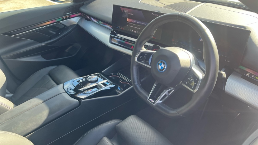 BMW i5 M60 83.9Kwh Saloon Xdrive 601 P Grey #11