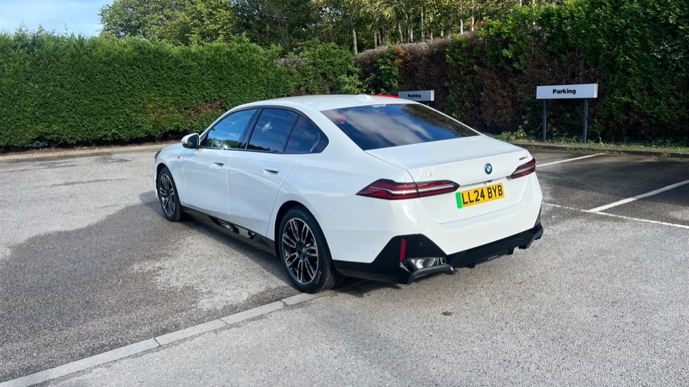 BMW i5 M60 83.9Kwh Saloon Xdrive 601 P Grey #24