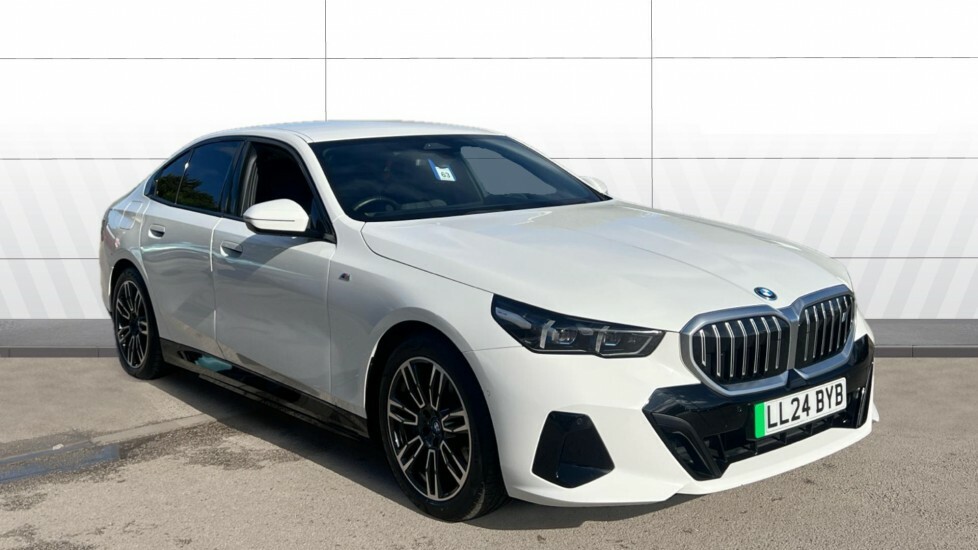 BMW i5 M Sport White
