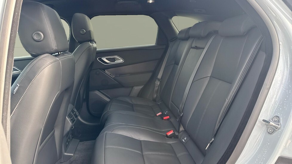 Land Rover Range Rover Velar Dynamic Se Grey #4