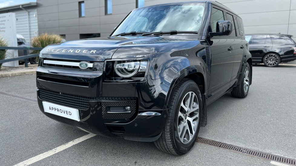 Land Rover Defender 110 3.0 D250 Xs Edition 110 Black #24