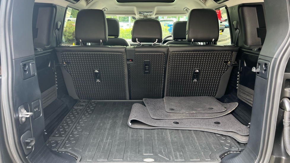 Land Rover Defender 110 3.0 D250 Xs Edition 110 Black #10