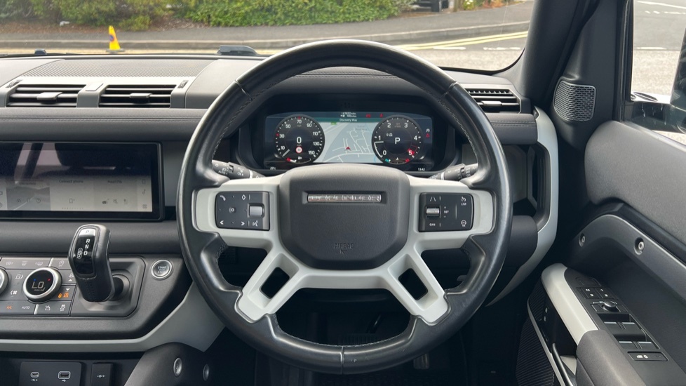 Land Rover Defender 110 3.0 D250 Xs Edition 110 Black #15